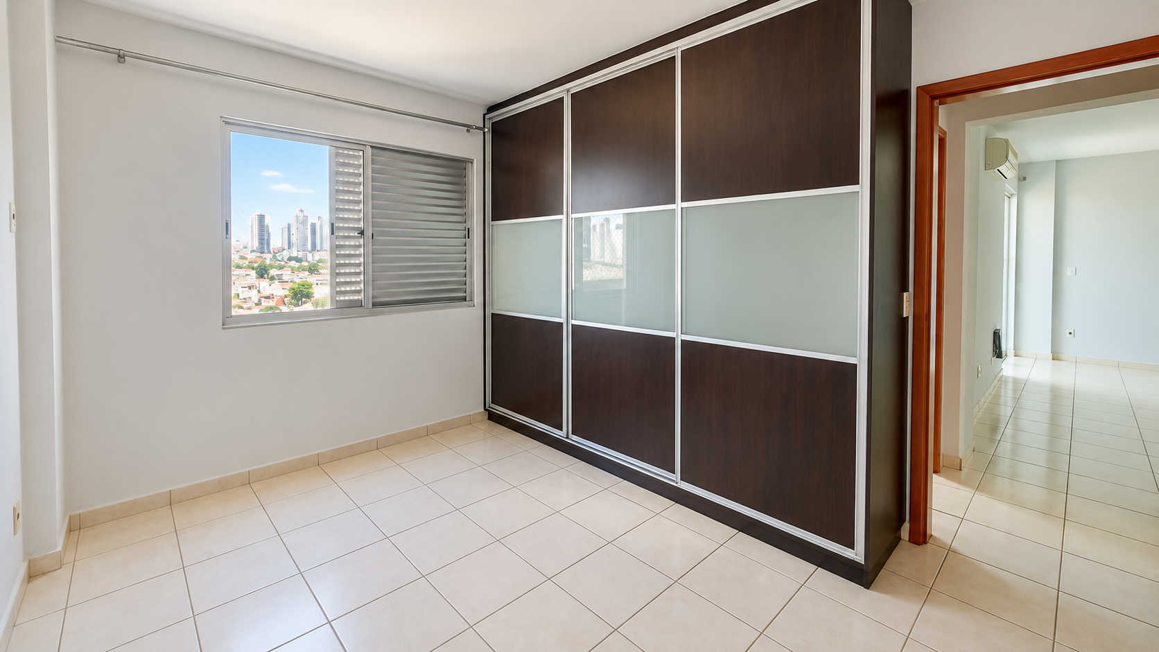 Apartamento para Locação - Ed. Sevilha | Jardim Goiás | Goiânia - GO — foto