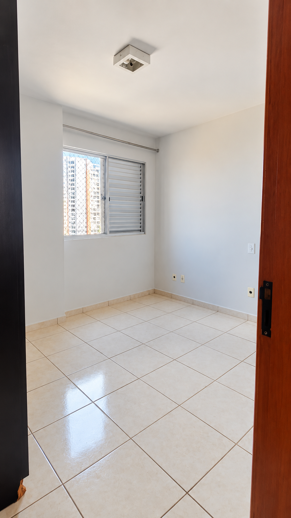 Apartamento para Locação - Ed. Sevilha | Jardim Goiás | Goiânia - GO — foto
