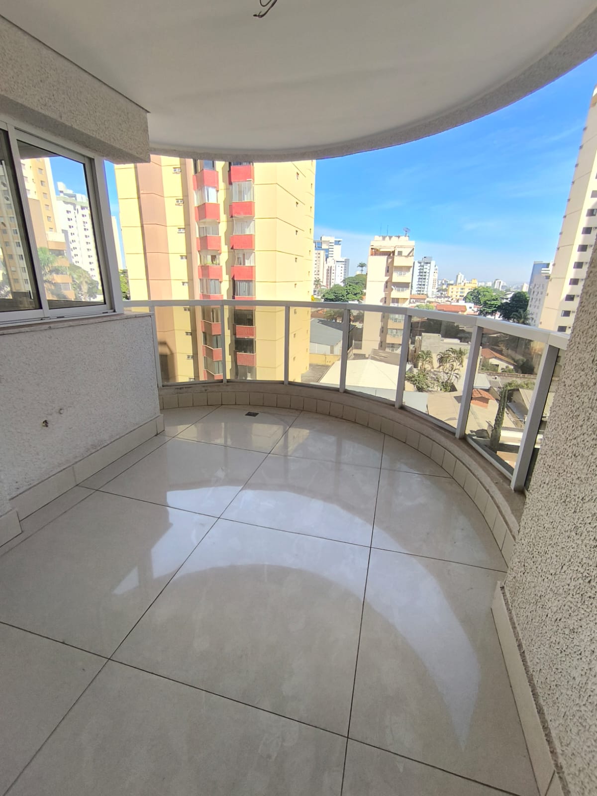 Apartamento à Venda com 3 Suítes – Maison Bueno | Setor Bueno – Goiânia/GO — foto