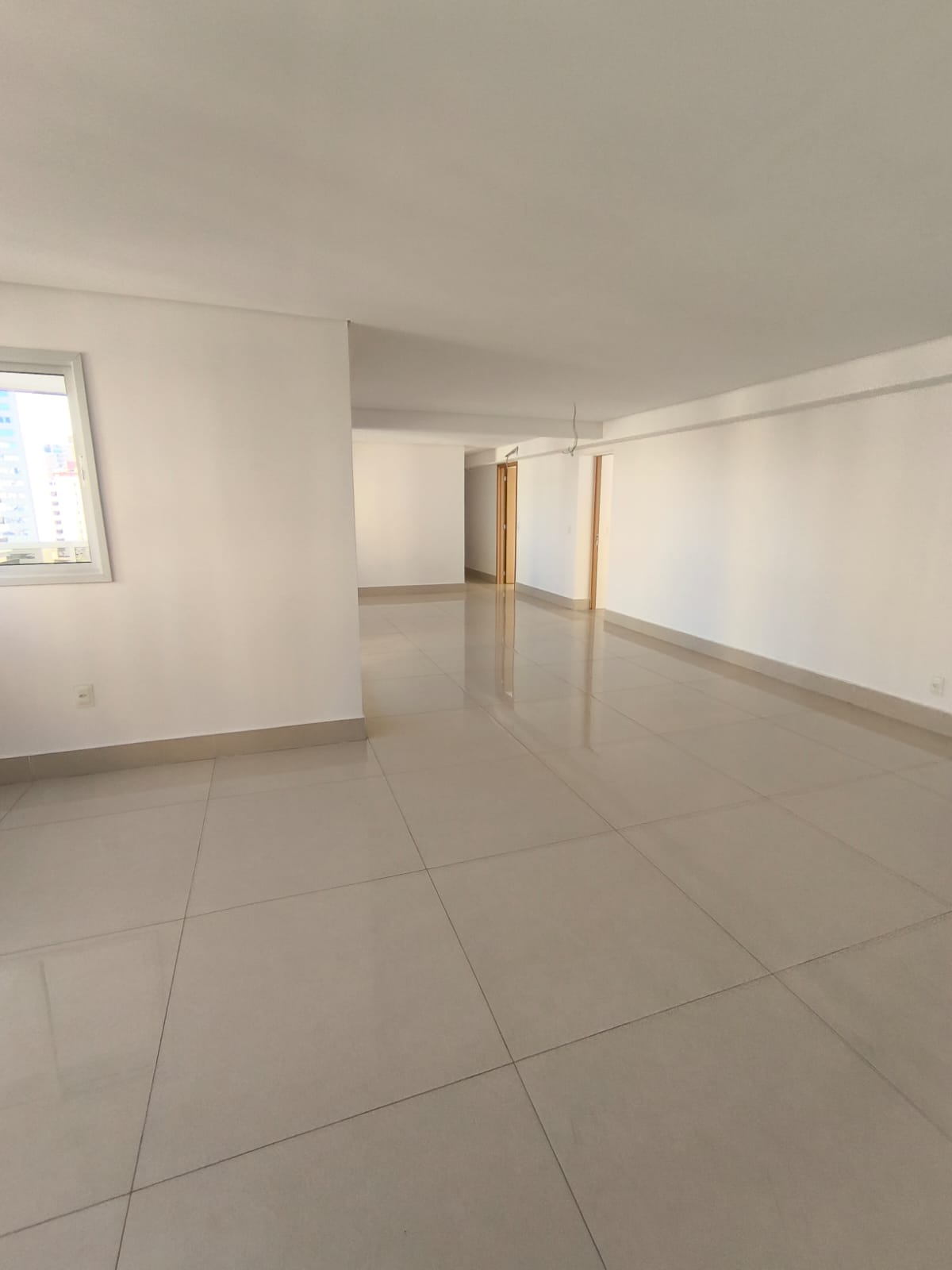 Apartamento à Venda com 3 Suítes – Maison Bueno | Setor Bueno – Goiânia/GO — foto