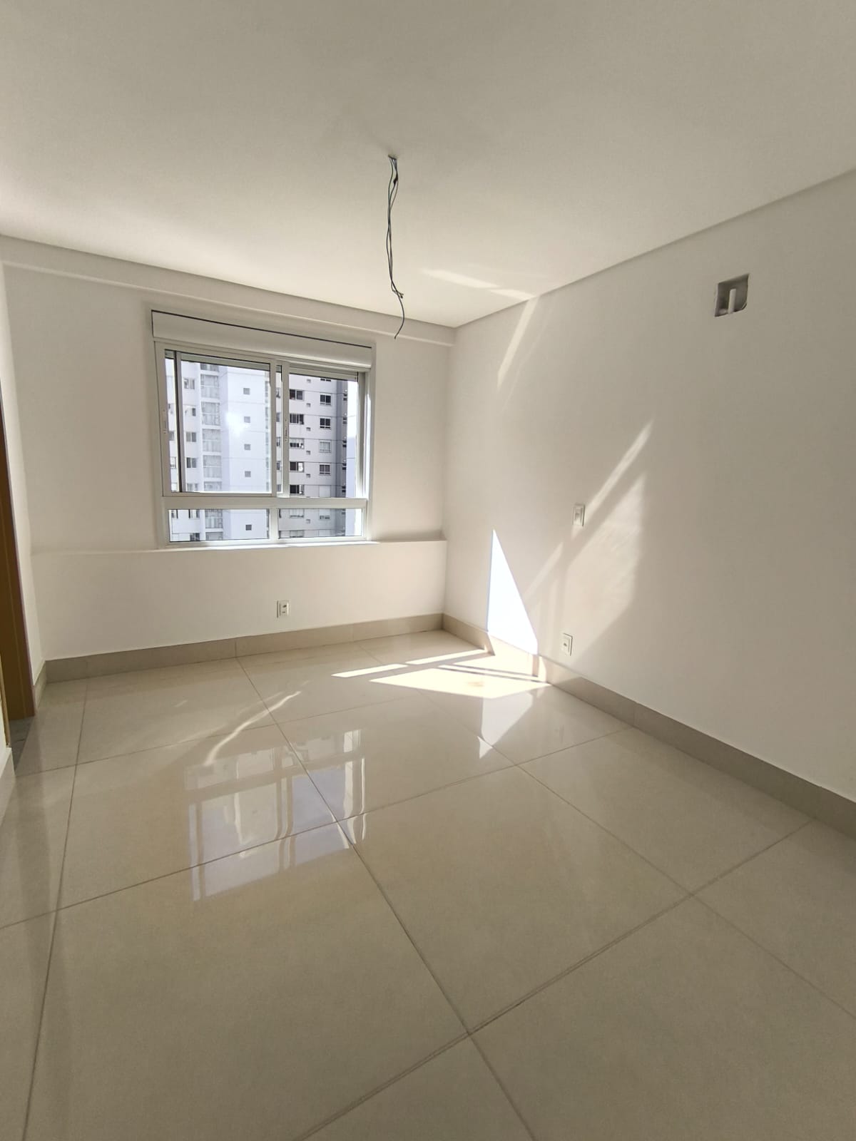 Apartamento à Venda com 3 Suítes – Maison Bueno | Setor Bueno – Goiânia/GO — foto
