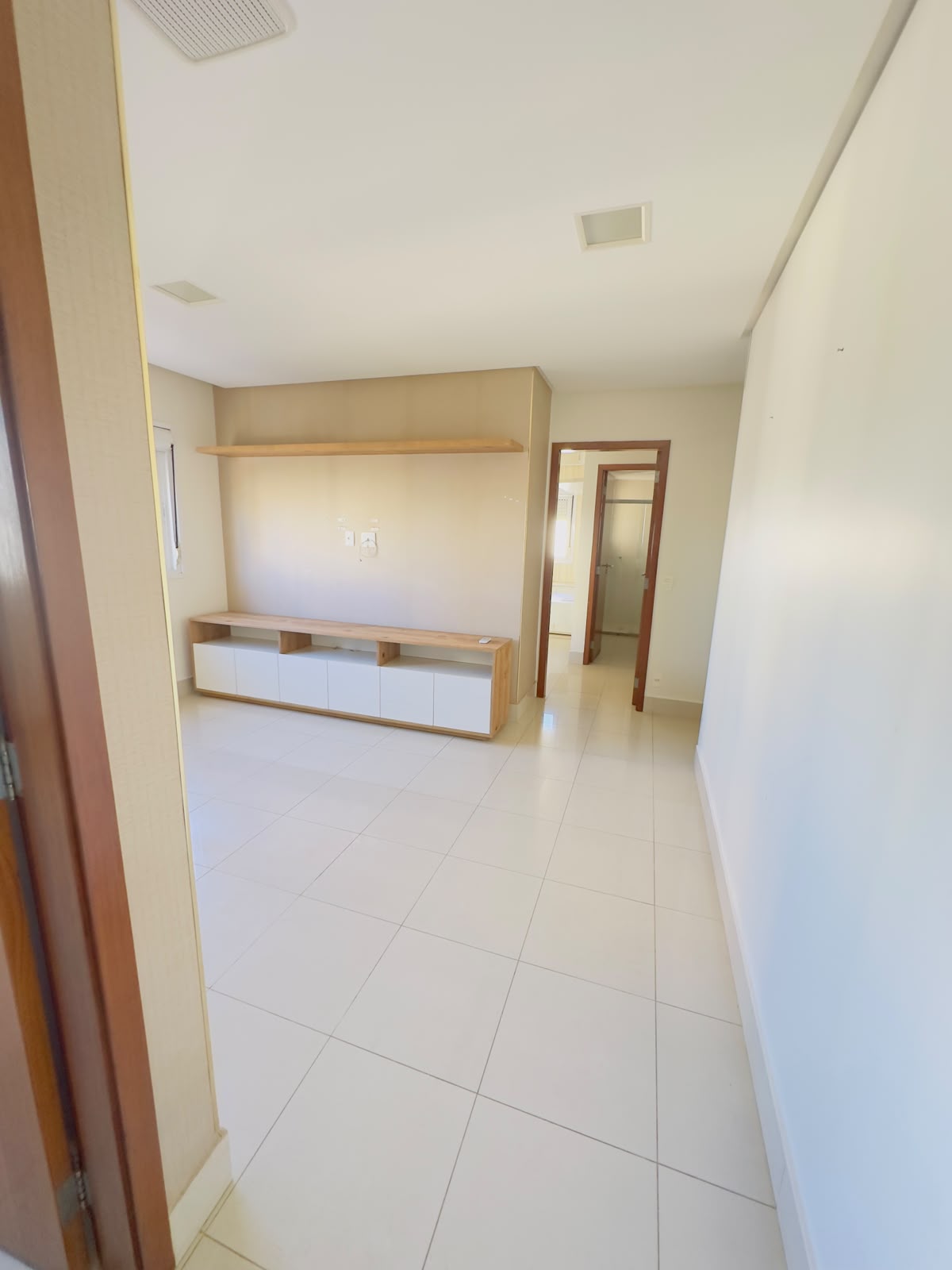 Apartamento à Venda - Residencial Magnific | Jardim Goiás | Goiânia/GO — foto