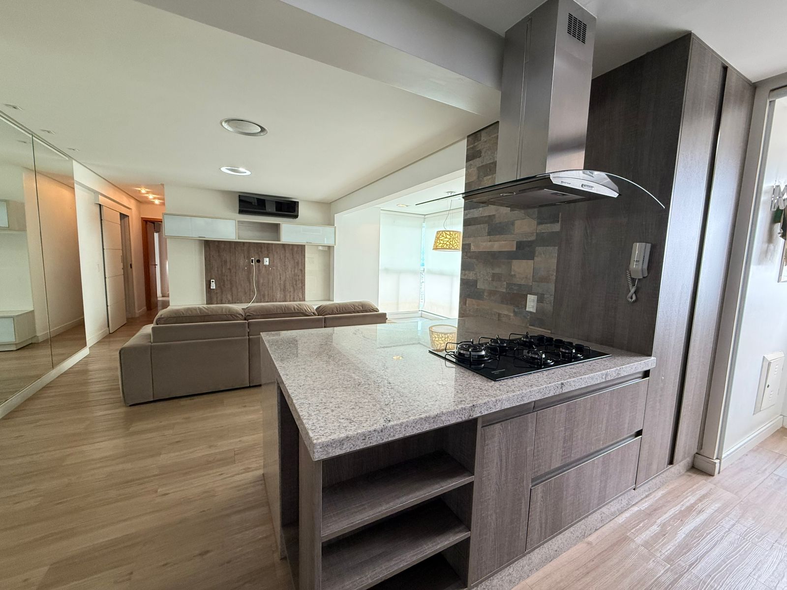 Apartamento à Venda com 3 Suítes – Lê Quartier Charm Residence | Setor Bueno – Goiânia/GO — foto