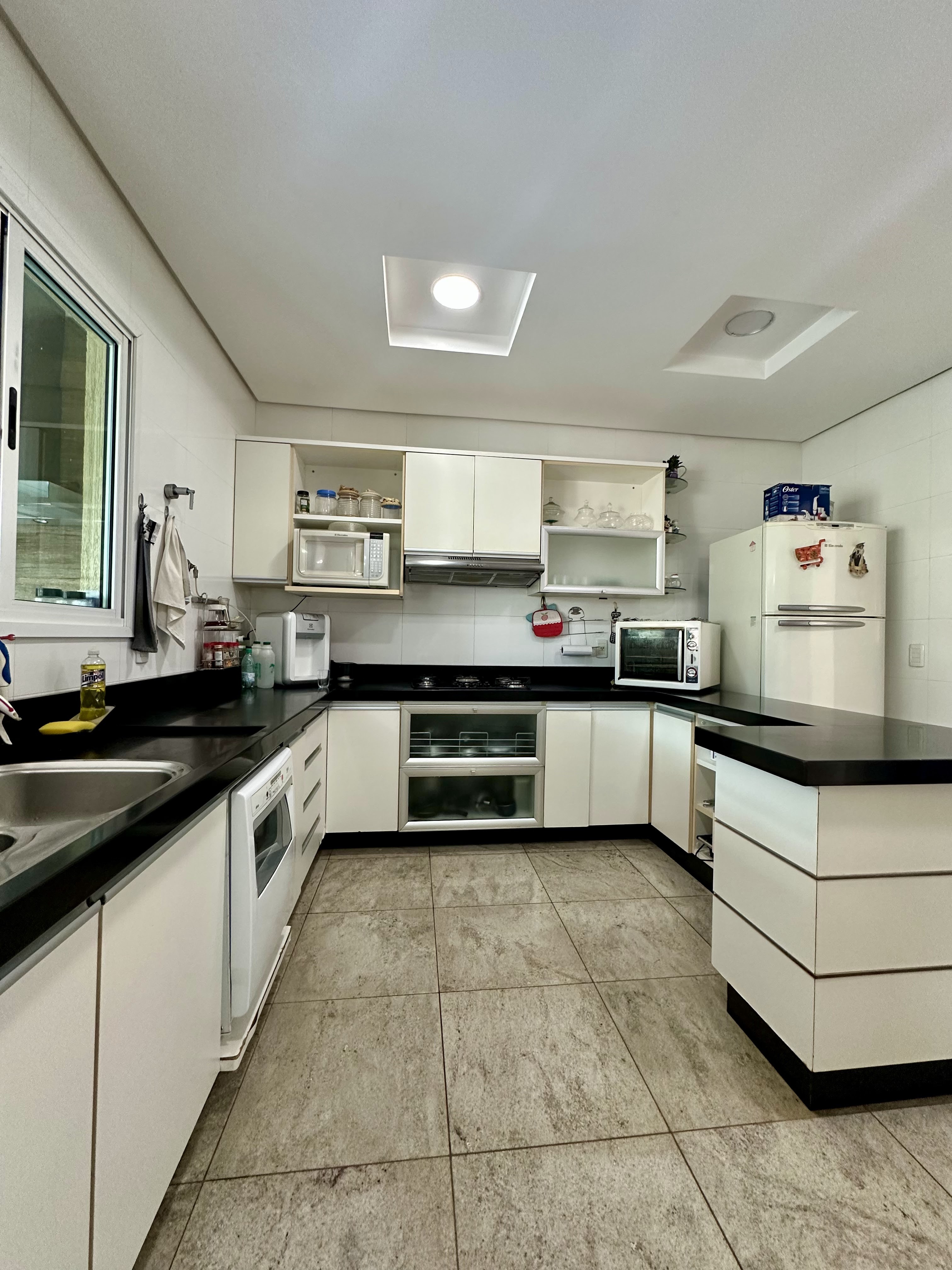Sobrado Mobiliado à Venda - Alphaville Goiás | Goiânia - GO — foto