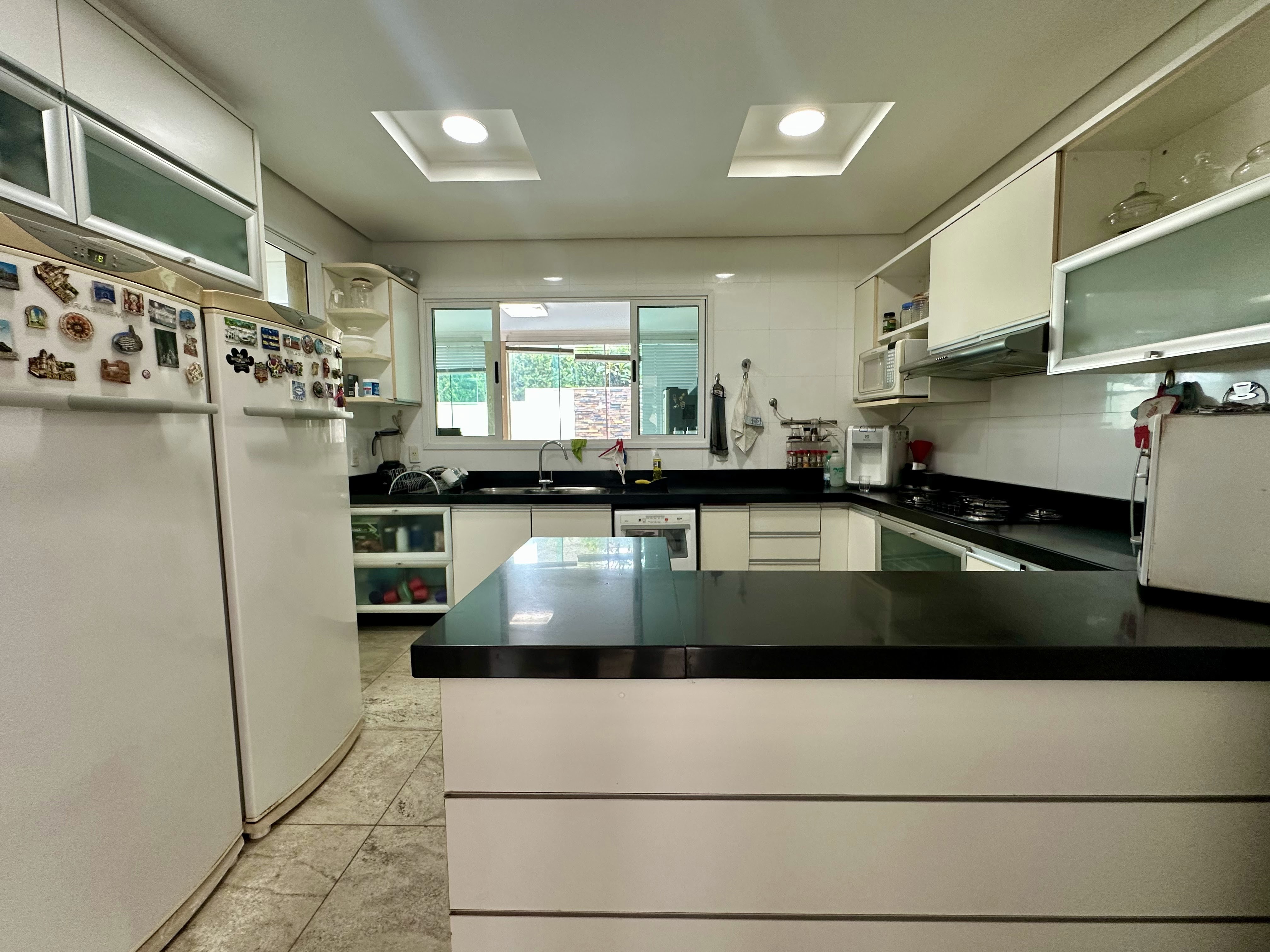 Sobrado Mobiliado à Venda - Alphaville Goiás | Goiânia - GO — foto