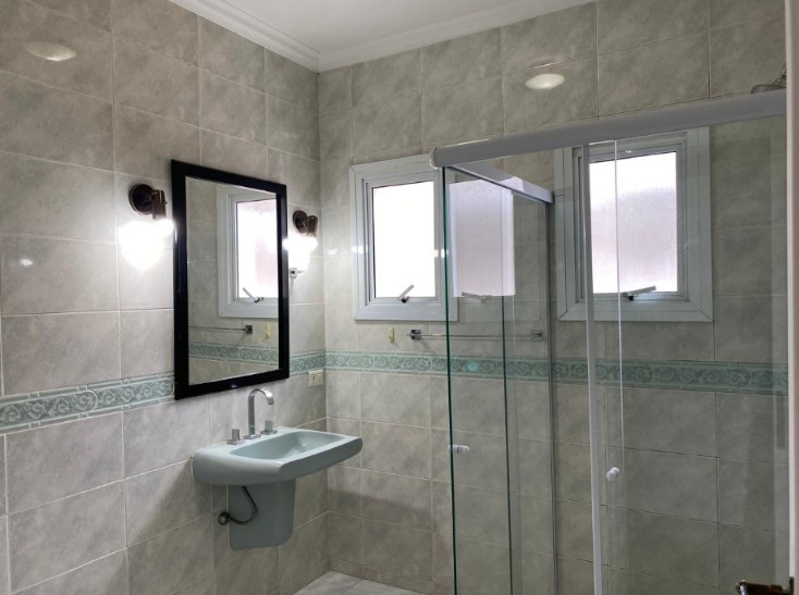 Casa para Locação no Alphaville Residencial 2 – 420 m², 4 Suítes e Piscina — foto