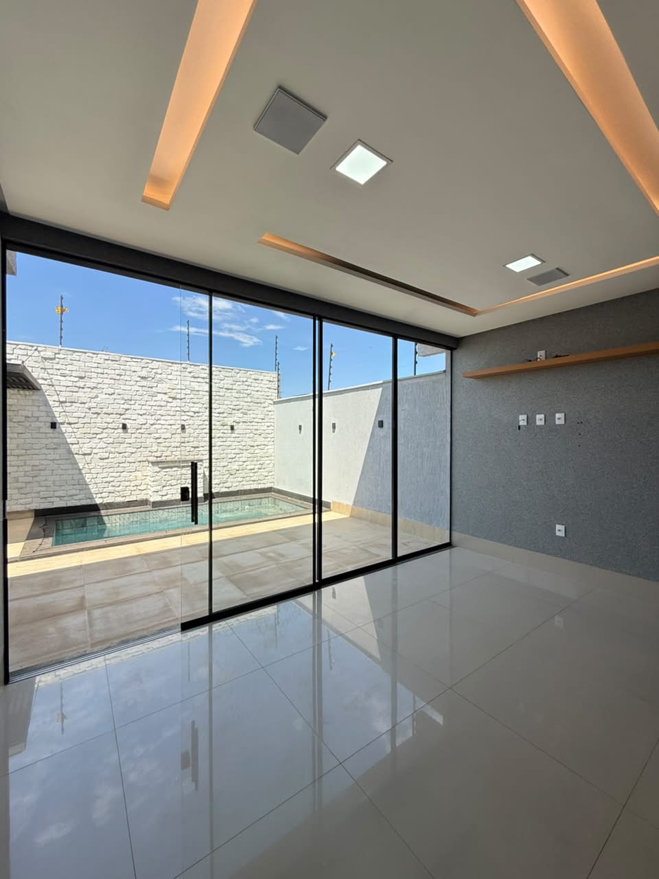 Casa à Venda com 3 Suítes – Jardim América | Goiânia/GO — foto