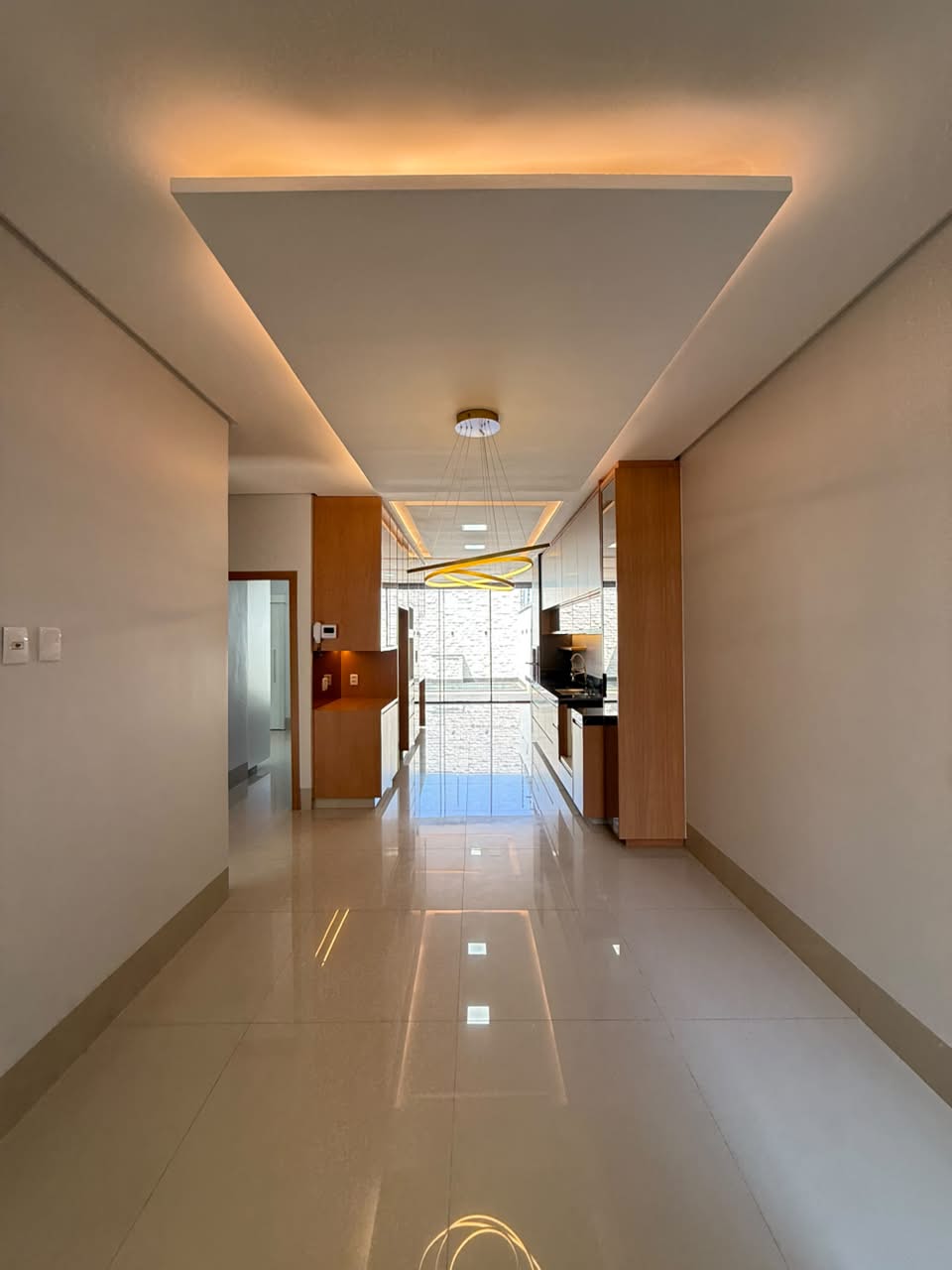 Casa à Venda com 3 Suítes – Jardim América | Goiânia/GO — foto