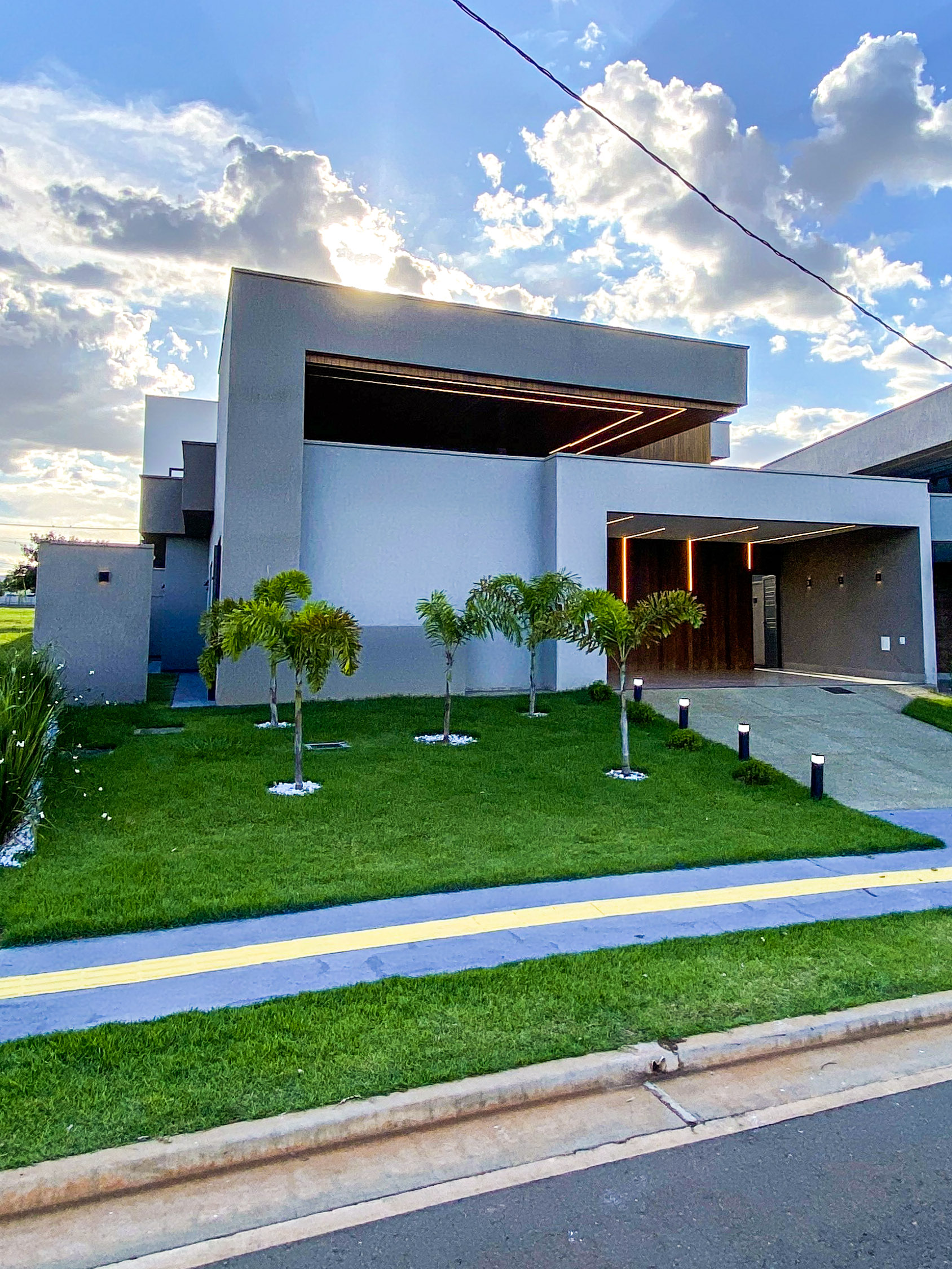 Casa de Alto Padrão à Venda - Terras Alpha 2 | Senador Canedo - GO — foto