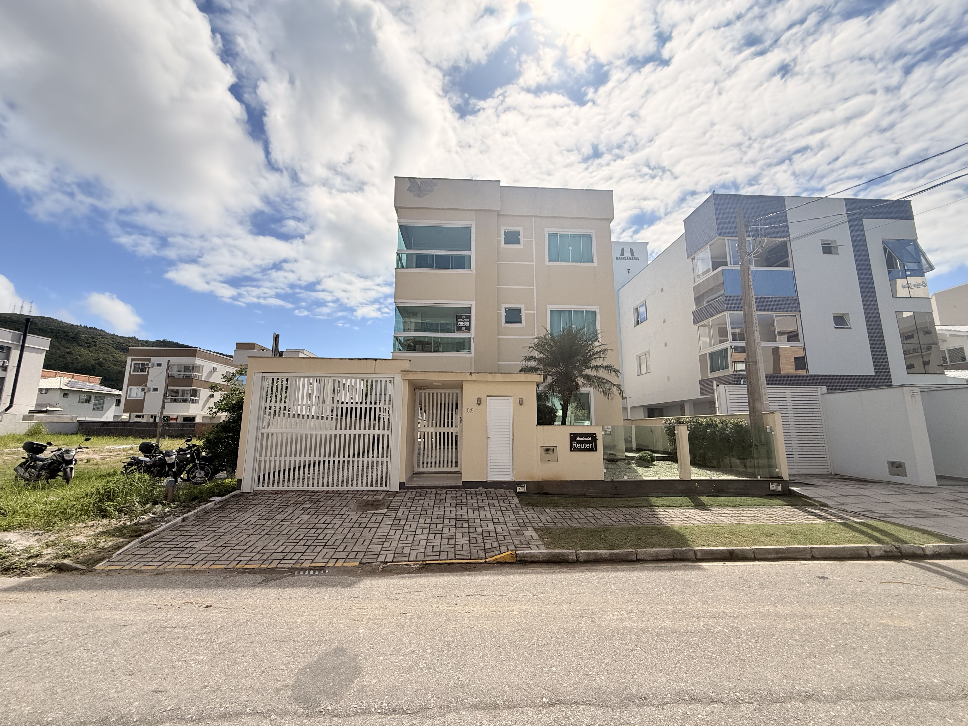 Apartamento à Venda – Praia de Palmas | Governador Celso Ramos - SC — foto