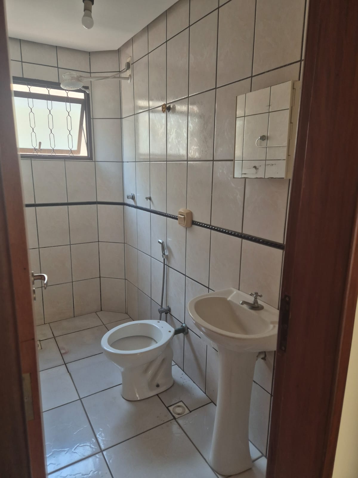 Kitinete para Locação – Jardim Santo Antônio | Goiânia/GO — foto