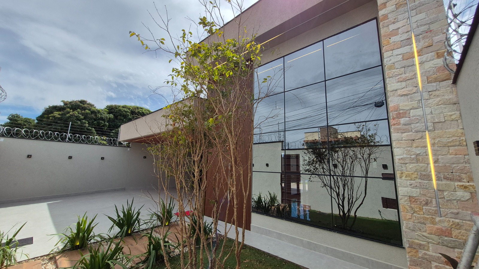 Casa à Venda - Jardim Europa | Goiânia - GO — foto