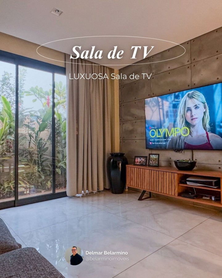 Sobrado para Venda em Aparecida de Goiânia, Jardim Cristal, 4 dormitórios, 4 suítes, 1 vaga — foto