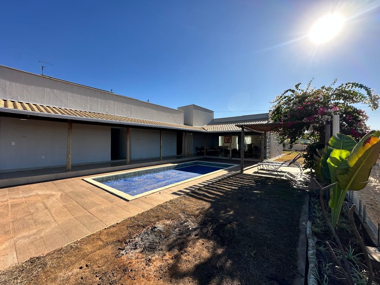Sítio para Venda em Alexânia, Lago Corumbá IV, 2 dormitórios, 2 suítes — foto