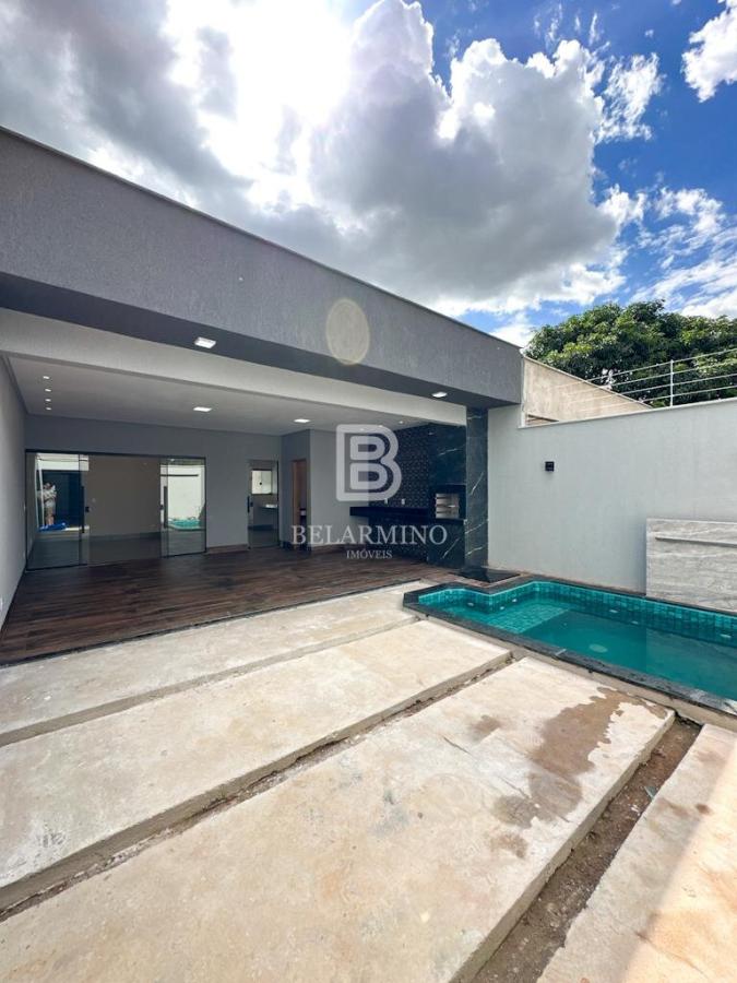 Casa para Venda em Aparecida de Goiânia, Vila Oliveira, 3 dormitórios, 1 suíte, 2 banheiros, 2 vagas — foto