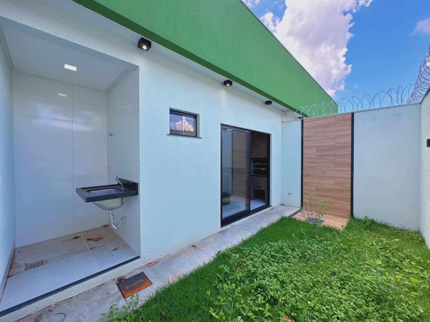 Casa para Venda em Aparecida de Goiânia, Retiro do Bosque, 3 dormitórios, 3 suítes, 4 banheiros, 2 vagas — foto