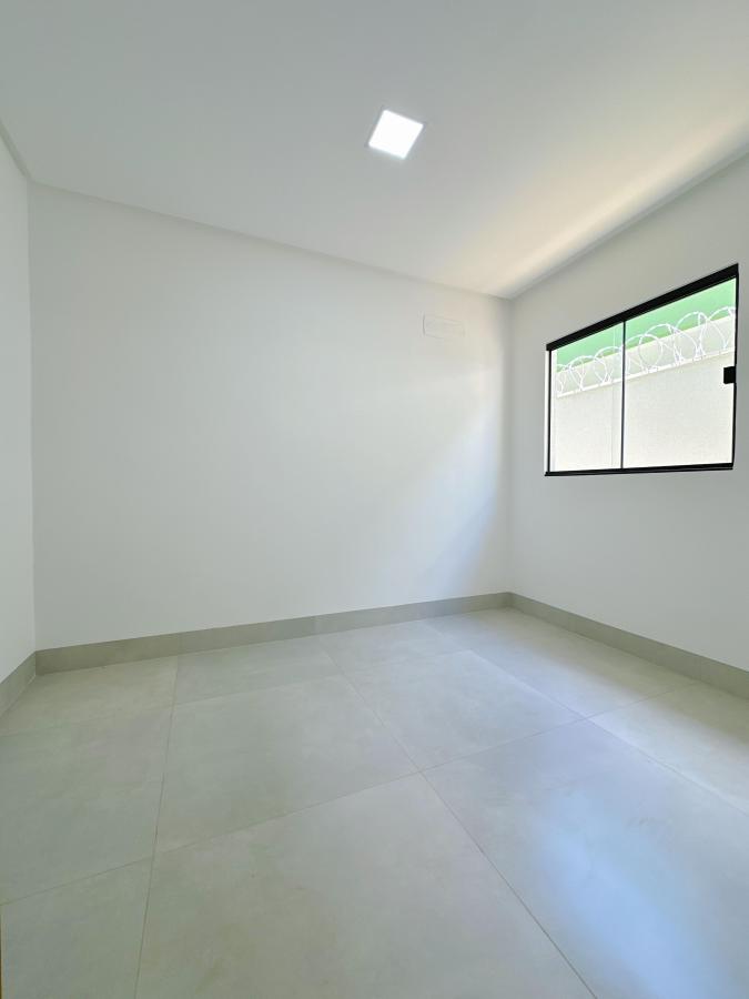 Casa para Venda em Aparecida de Goiânia, Retiro do Bosque, 3 dormitórios, 3 suítes, 4 banheiros, 2 vagas — foto
