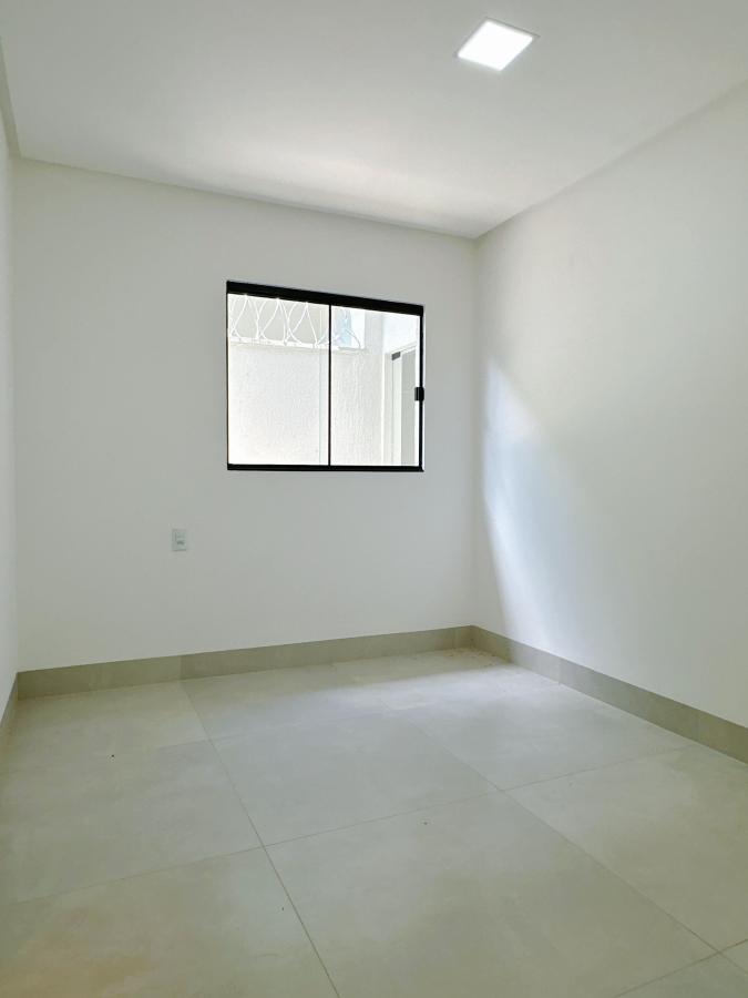 Casa para Venda em Aparecida de Goiânia, Retiro do Bosque, 3 dormitórios, 3 suítes, 4 banheiros, 2 vagas — foto