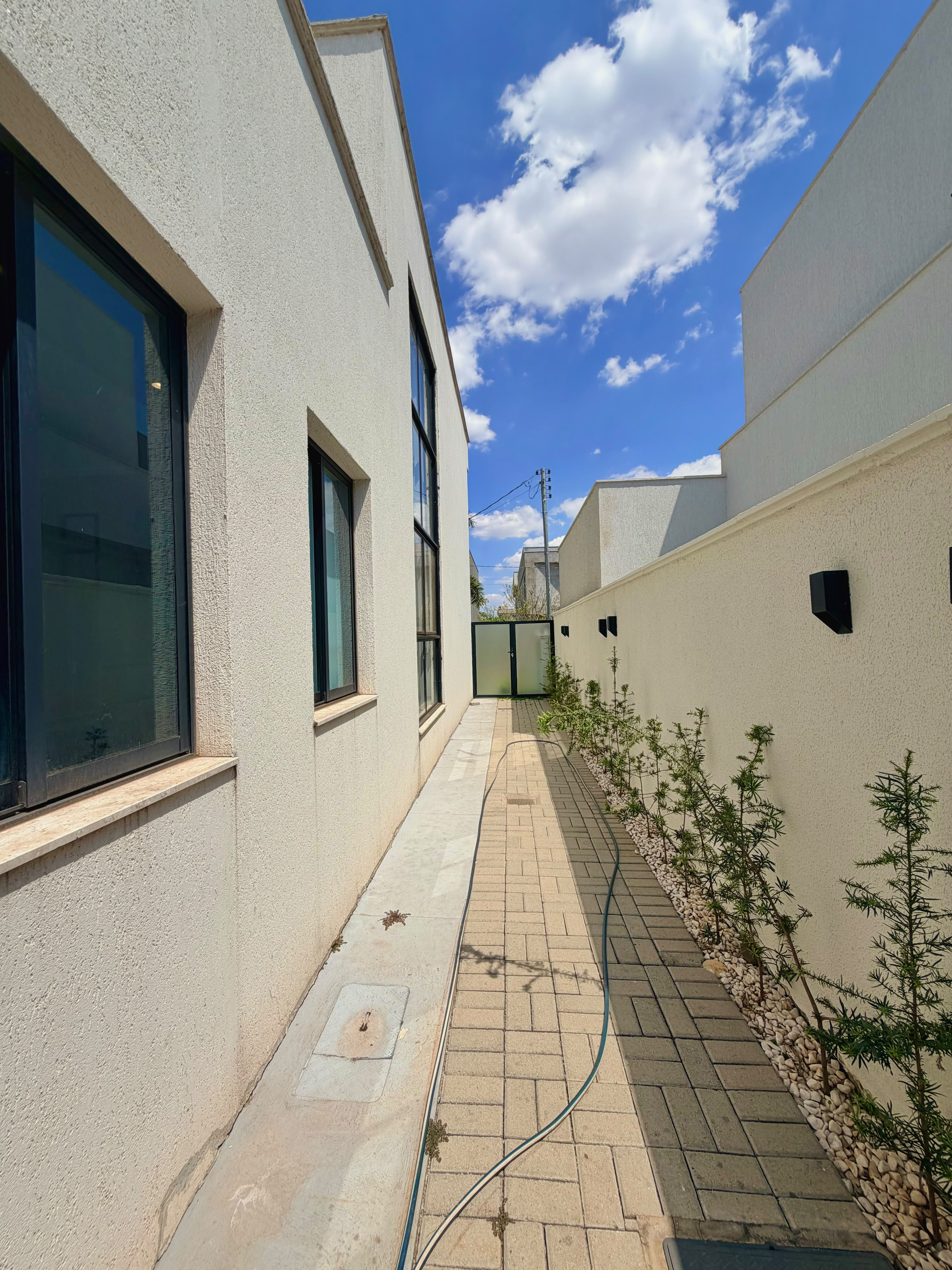 Casa à Venda – Parqville Jacarandá | Aparecida de Goiânia/GO — foto