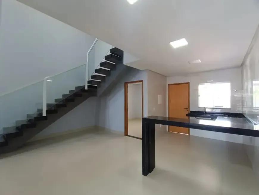 Casa / Sobrado para Venda em Goiânia, Jardim América, 3 dormitórios, 3 suítes, 4 banheiros, 4 vagas — foto
