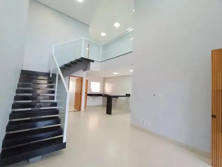 Casa / Sobrado para Venda em Goiânia, Jardim América, 3 dormitórios, 3 suítes, 4 banheiros, 4 vagas — foto