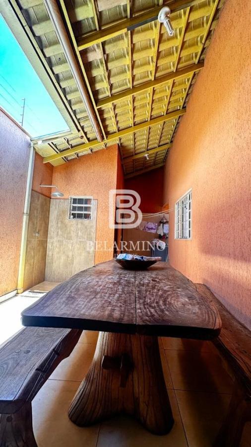 Casa para Venda em Aparecida de Goiânia, Vila Maria, 3 dormitórios, 1 suíte, 2 banheiros, 4 vagas — foto