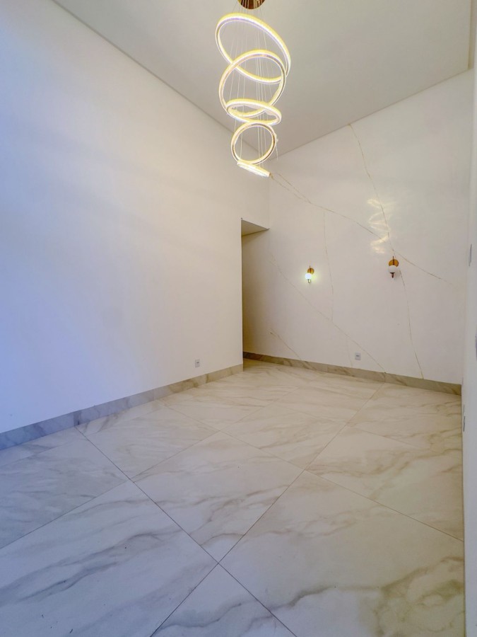 Casa para Venda em Aparecida de Goiânia, Setor Serra Dourada - 3ª Etapa, 3 dormitórios, 3 suítes, 1 banheiro, 4 vagas — foto