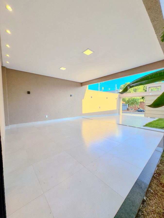 Casa para Venda em Aparecida de Goiânia, Setor Serra Dourada - 3ª Etapa, 3 dormitórios, 3 suítes, 1 banheiro, 4 vagas — foto