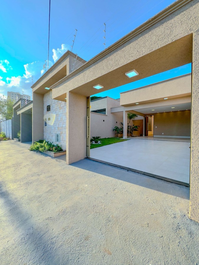 Casa para Venda em Aparecida de Goiânia, Setor Serra Dourada - 3ª Etapa, 3 dormitórios, 3 suítes, 1 banheiro, 4 vagas — foto