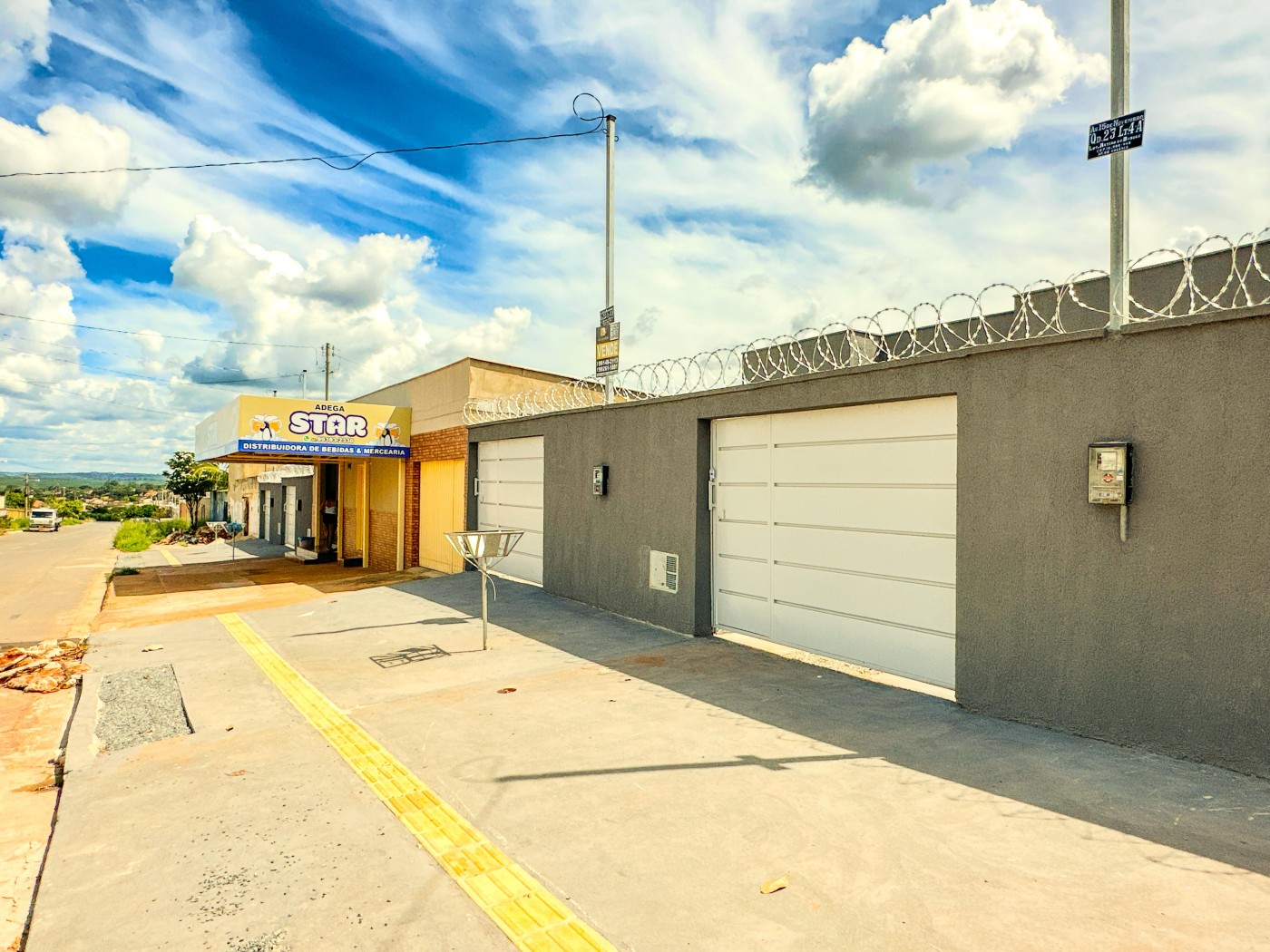 Casa para Venda em Aparecida de Goiânia, Retiro do Bosque, 2 dormitórios, 1 suíte, 2 banheiros, 1 vaga — foto