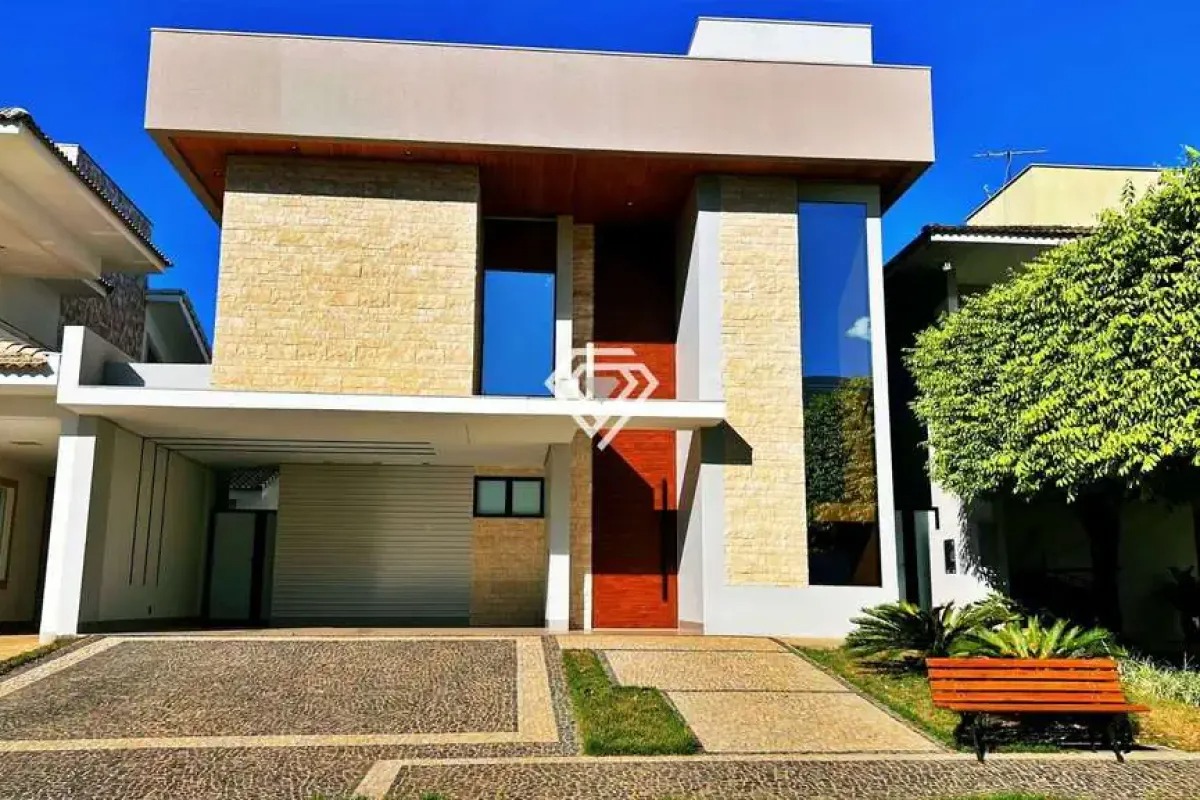 Sobrado 4 Suítes, 330 m² c/ Lazer à Venda no Condomínio Aldeia do Sol — foto