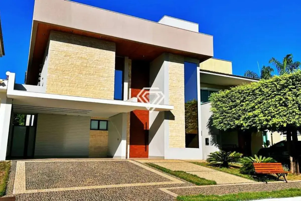 Sobrado 4 Suítes, 330 m² c/ Lazer à Venda no Condomínio Aldeia do Sol — foto