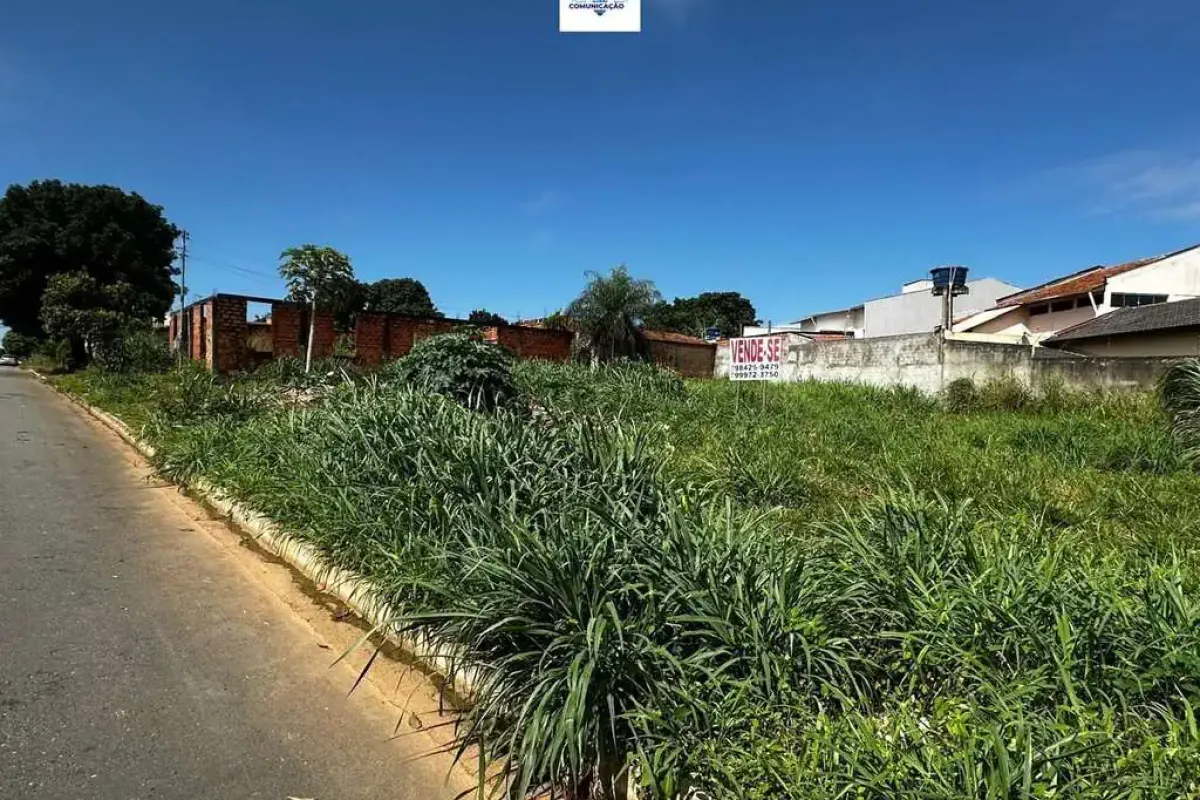 Terreno à venda no bairro Cardoso Continuação em Aparecida de Goiânia/GO — foto