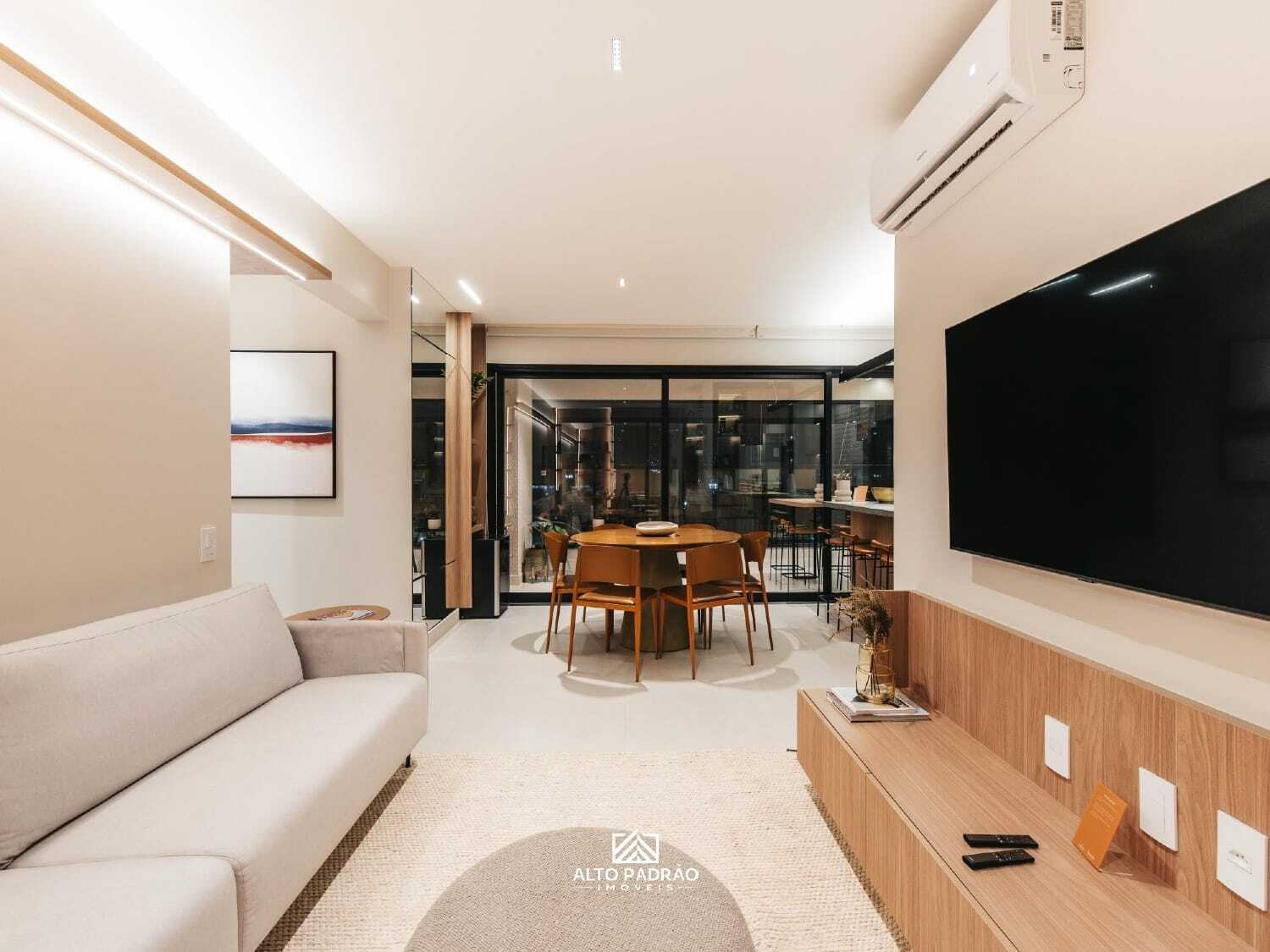 Apartamento, 3 quartos, 131 m² - Foto 2