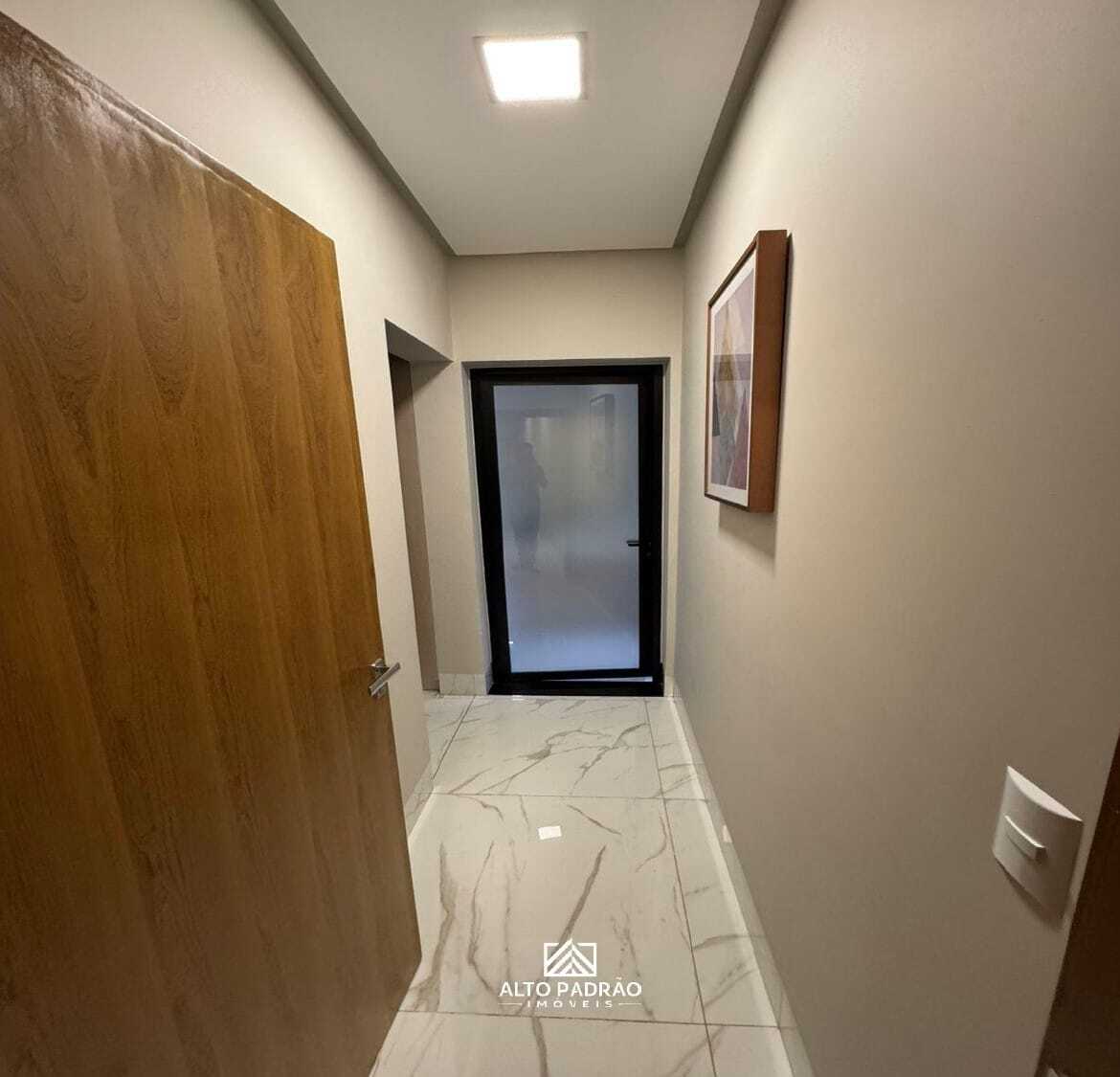 Casa à venda no bairro Parqville Pinheiros em Aparecida de Goiânia/GO — foto