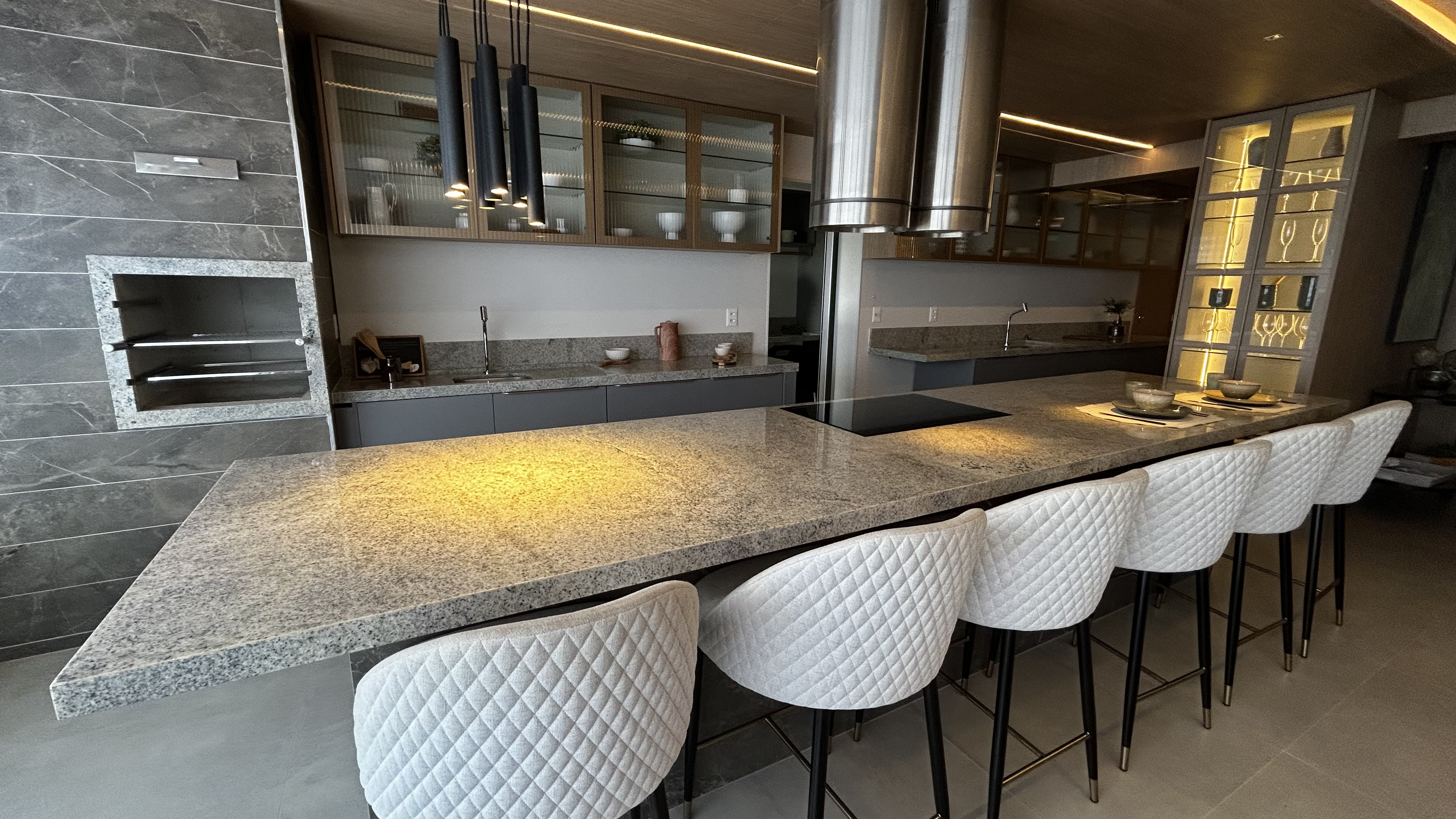 Apartamento 3 Suítes à Venda no Parque Noronha - Torre B - Goiânia/GO — foto