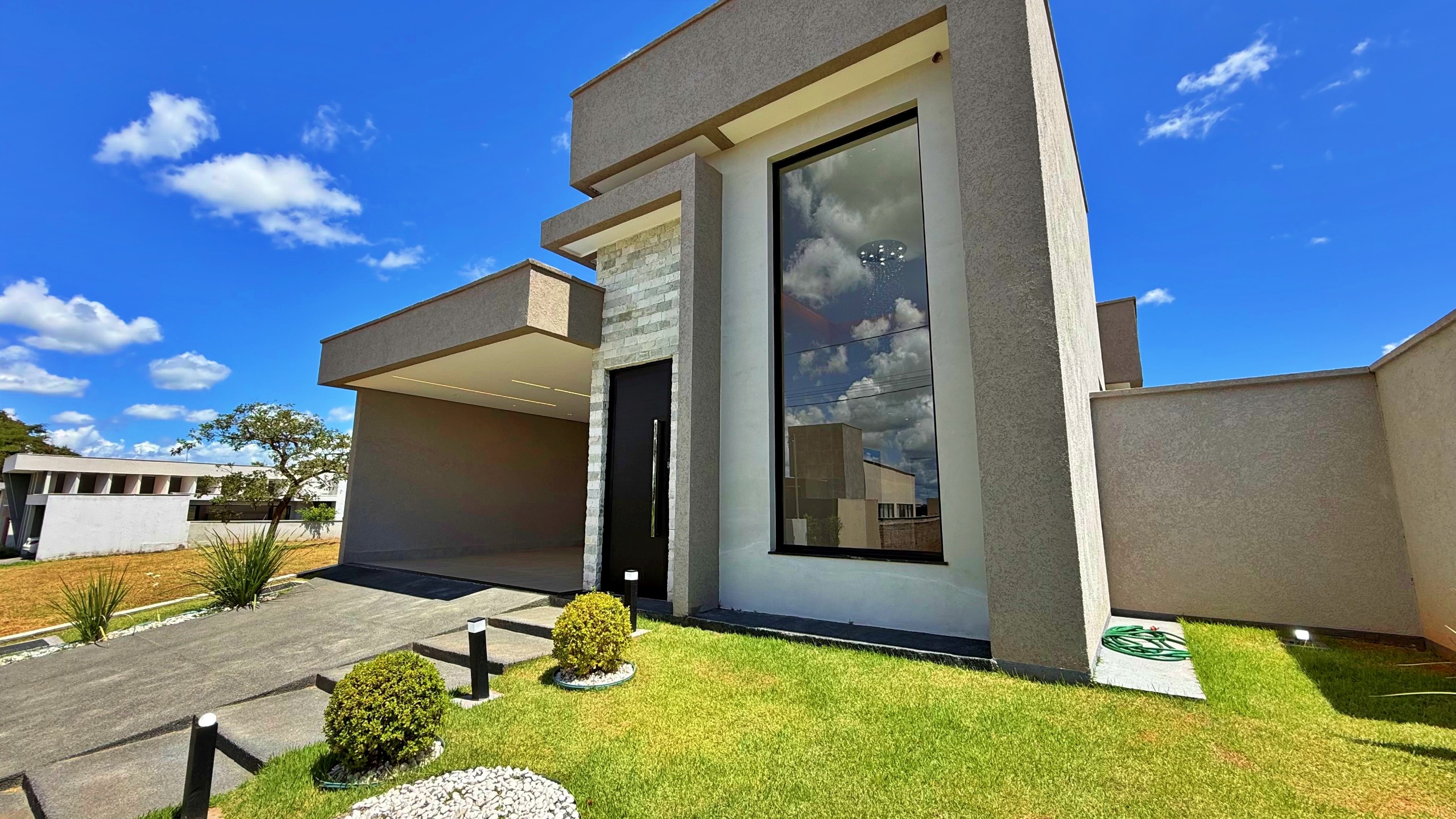 Casa à Venda - Condomínio Terras Alpha Residencial 1 | Senador Canedo - GO — foto