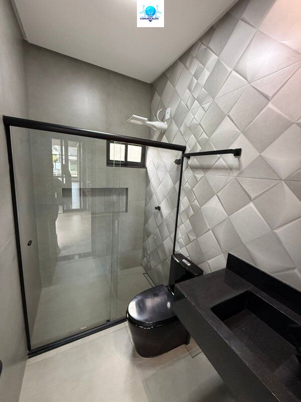 Casa em Condomínio - 3 Suítes no Parque Ville Pinheiros - Aparecida de Goiânia/GO — foto