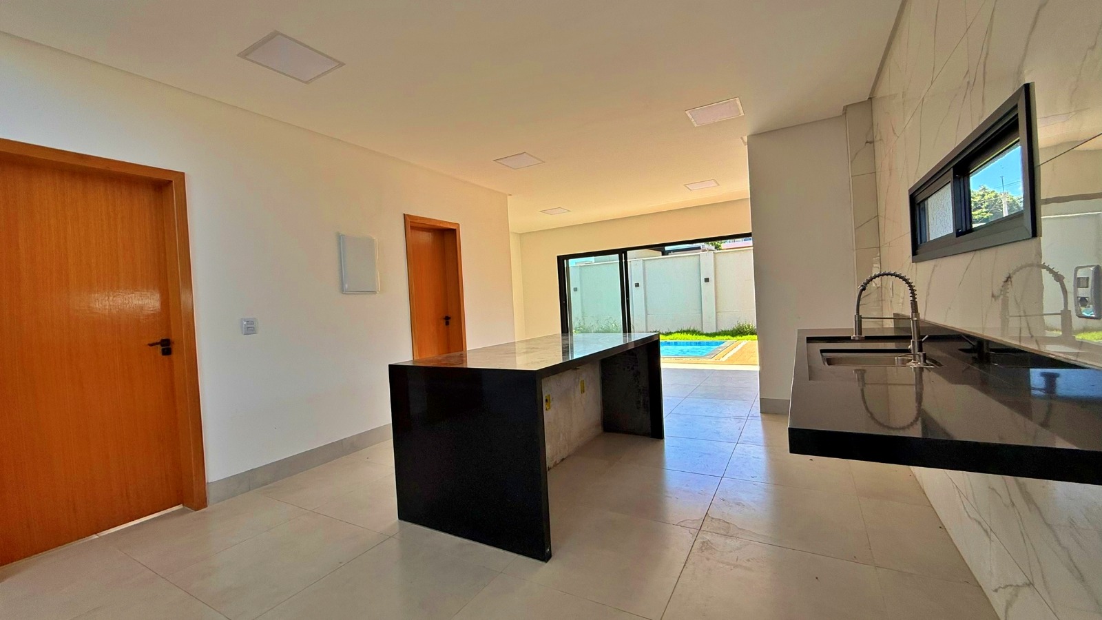 Casa, 4 quartos, 199 m² - Foto 5