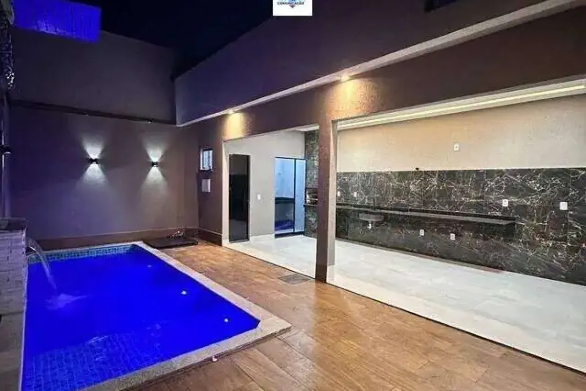 Casa 3 Quartos para Venda no Bairro Cardoso - Aparecida de Goiânia — foto
