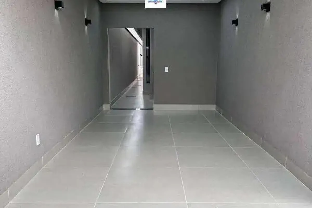 Casa 3 Quartos para Venda no Bairro Cardoso - Aparecida de Goiânia — foto