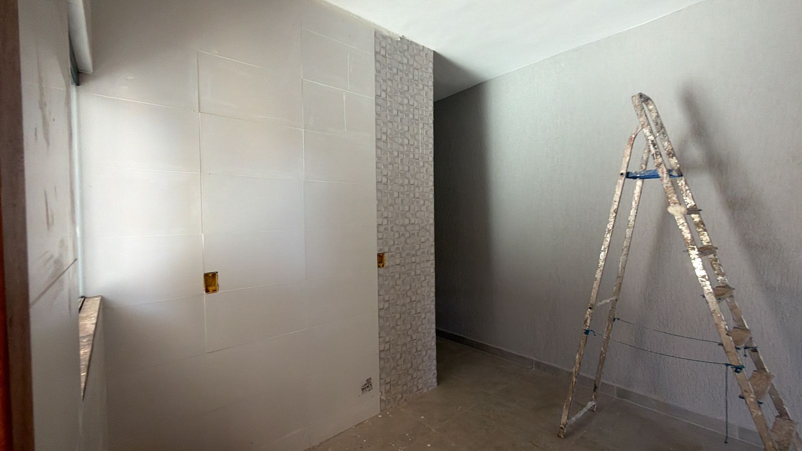 Casa à Venda com 3 Quartos - Setor Juarez Freire | Trindade/GO — foto