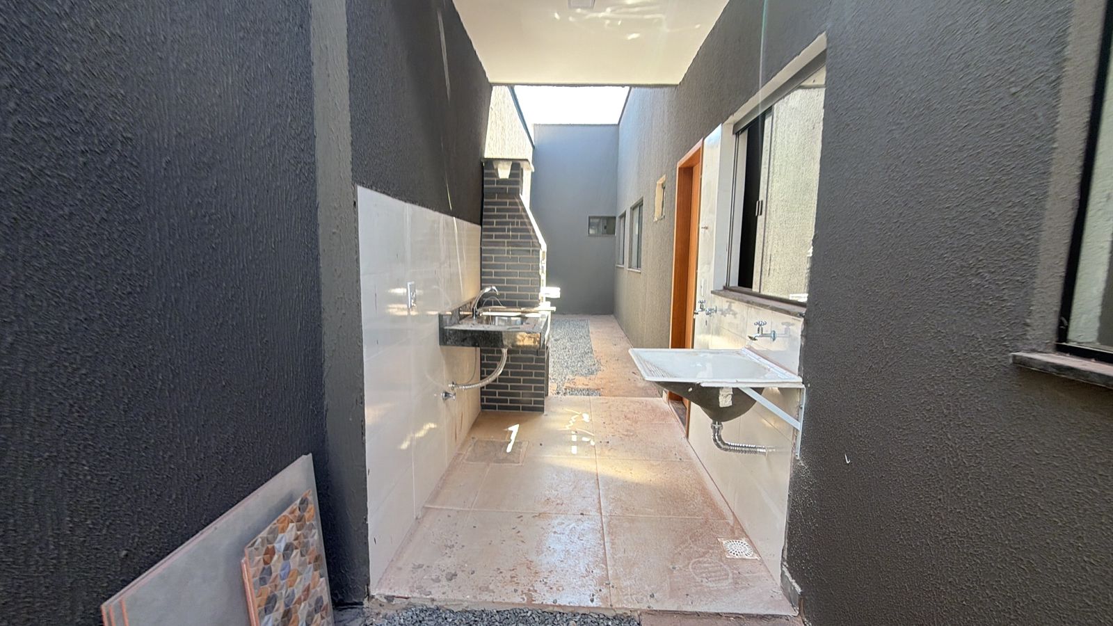 Casa à Venda com 3 Quartos – Setor Juarez Freire | Trindade/GO — foto