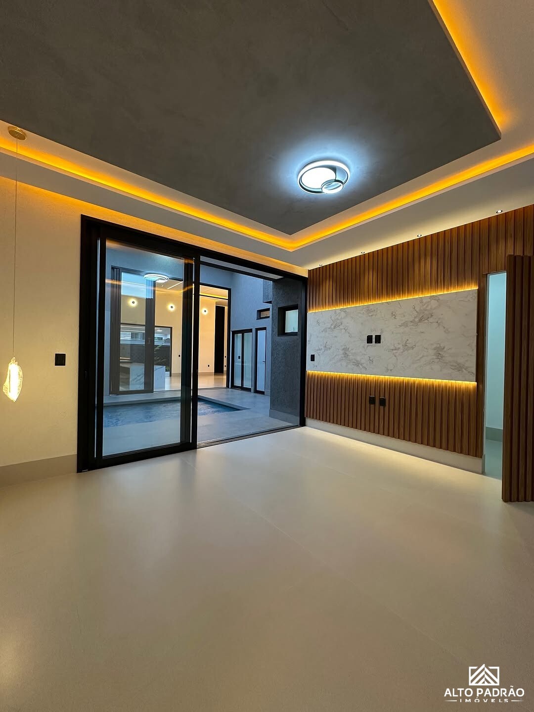 Casa, 3 quartos, 238 m² - Foto 11