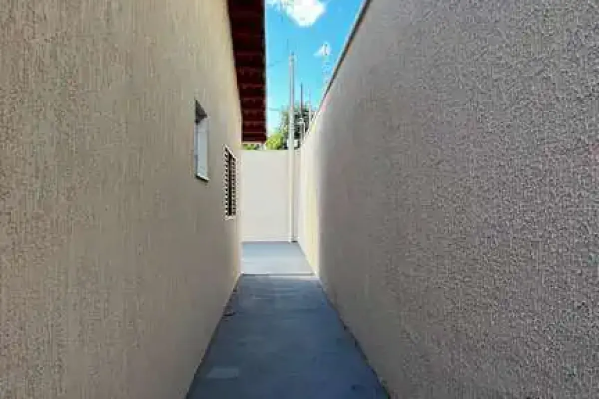 Casa à venda no bairro Residencial Santa Fé I em Goiânia/GO — foto