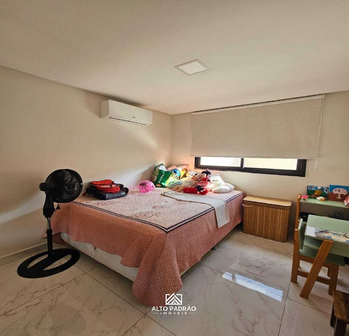 Sobrado 3 Quartos à Venda no Jardim Atlântico - GO — foto