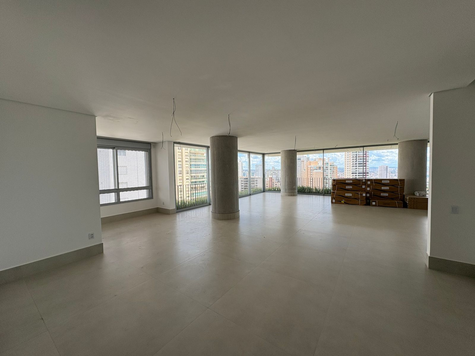 Apartamento à venda no bairro Setor Bueno em Goiânia/GO — foto