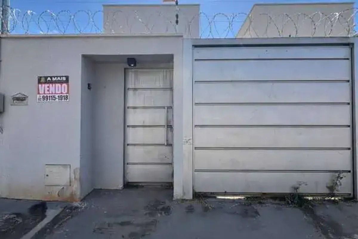 Casa 3 Quartos para Venda no Residencial Village Garavelo - Aparecida de Goiânia — foto