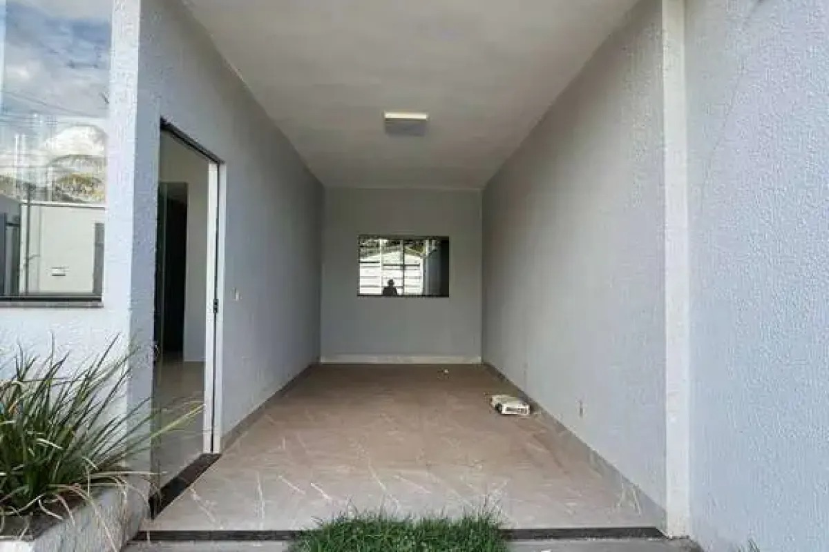 Casa 3 Quartos para Venda no Residencial Village Garavelo - Aparecida de Goiânia — foto