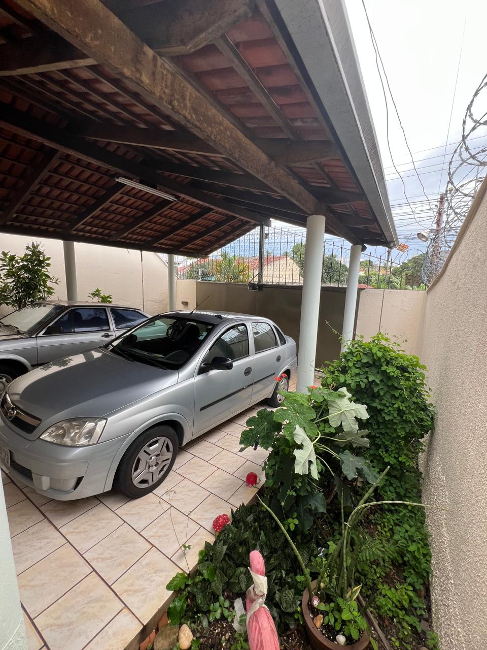 Casa térrea à venda - Jardim América - Goiânia/GO — foto